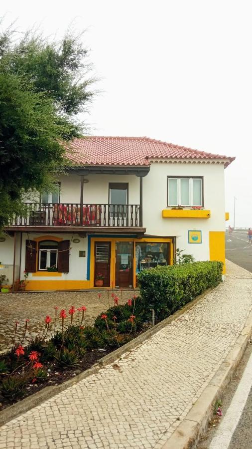 Starfish Beach House Sao Pedro De Moel Exterior photo